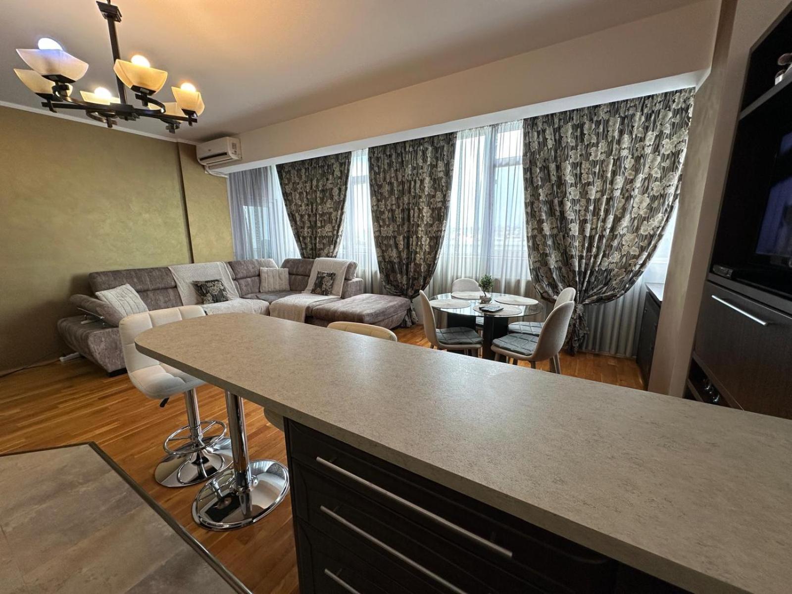 Luxury Nordic 46 Apartment Suceava Exterior foto