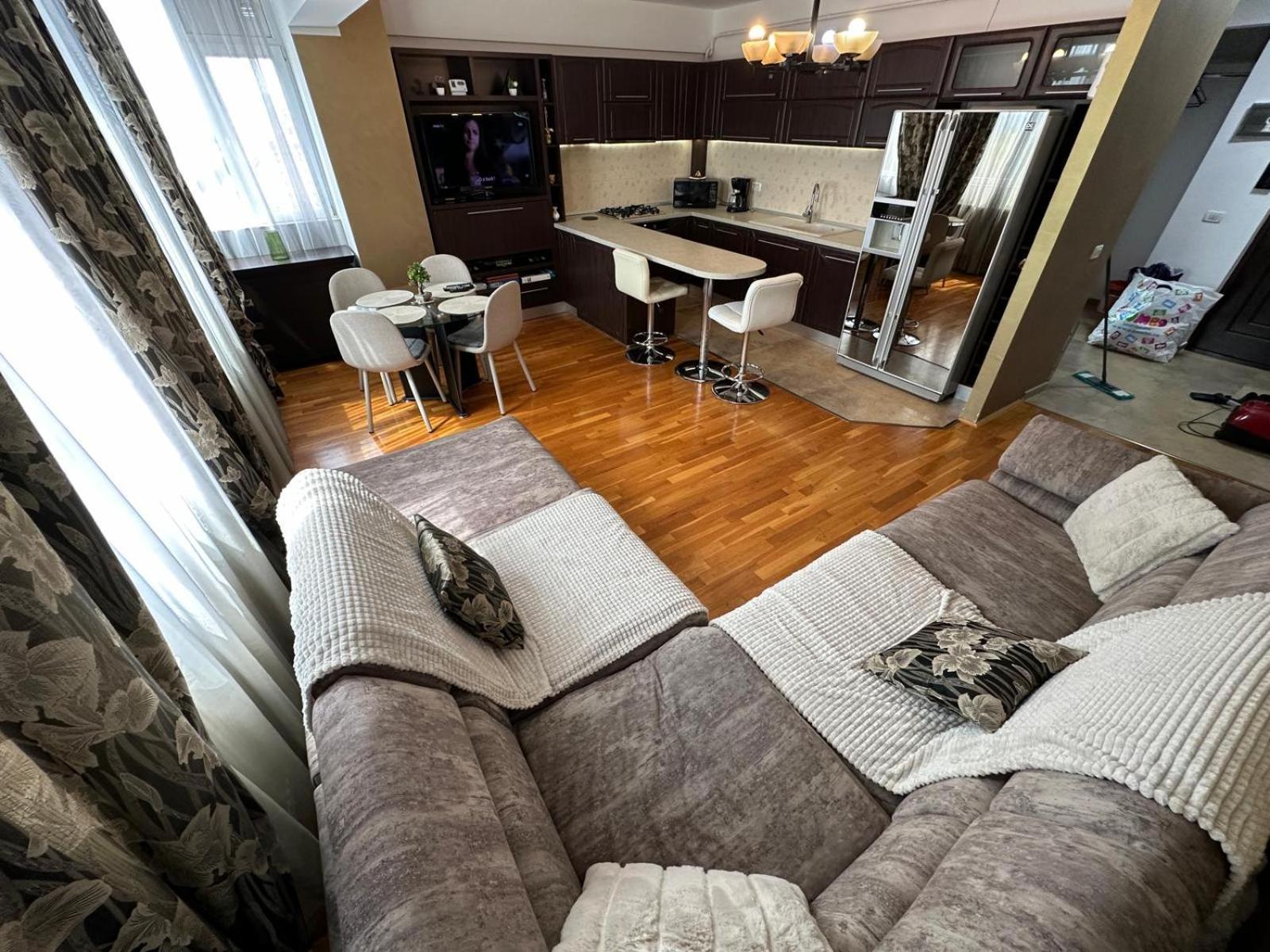 Luxury Nordic 46 Apartment Suceava Exterior foto